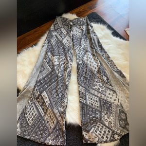 Women’s swim/beach cover up pants